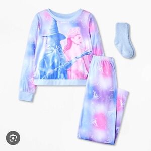 Girls' WICKED Pink & Blue Princess Dream Pajama Set with Socks (M)8